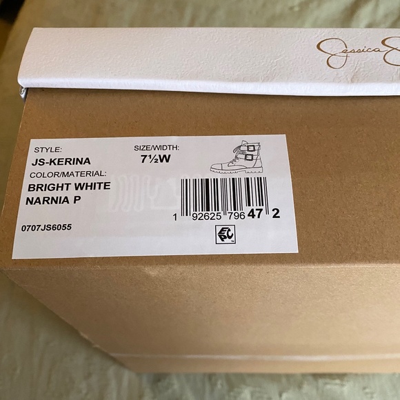 JS White Boot - Picture 10 of 11